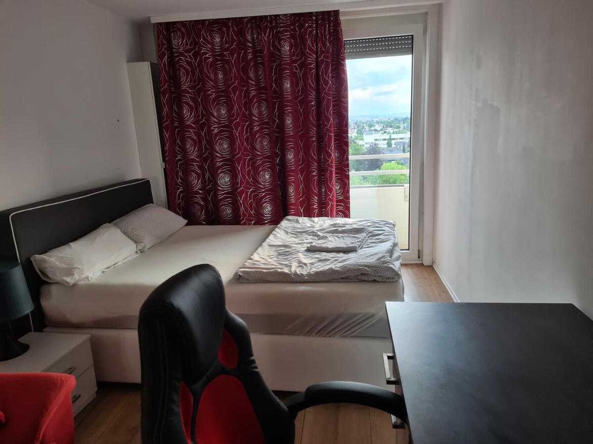 Sehr Schoene Drei Zimmer Deluex Wohnung In סינדלפינגן מראה חיצוני תמונה