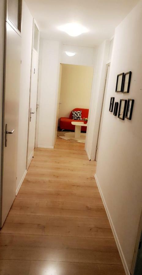 Sehr Schoene Drei Zimmer Deluex Wohnung In סינדלפינגן מראה חיצוני תמונה