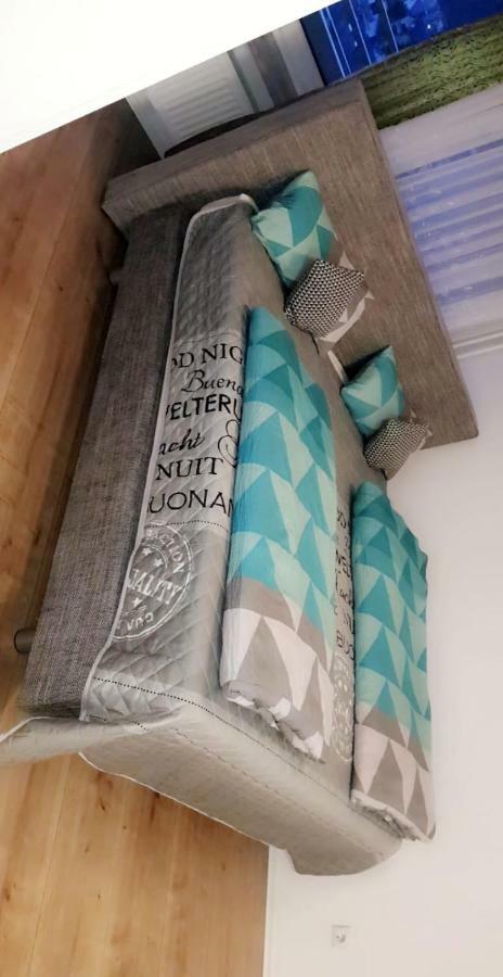 Sehr Schoene Drei Zimmer Deluex Wohnung In סינדלפינגן מראה חיצוני תמונה