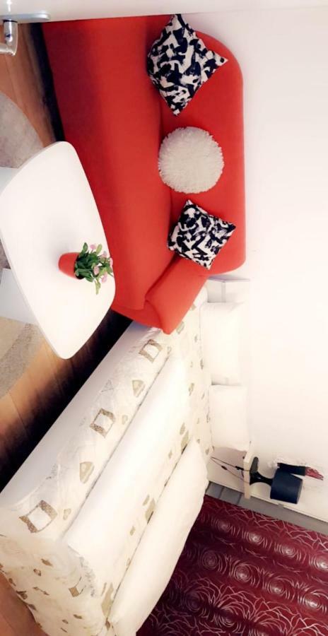 Sehr Schoene Drei Zimmer Deluex Wohnung In סינדלפינגן מראה חיצוני תמונה